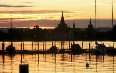 Abendstimmung am Yachthafen Seestraße mit dem Münster im Hintergrund