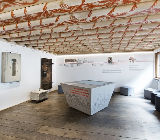 Ausstellungsraum im Hus-Haus 