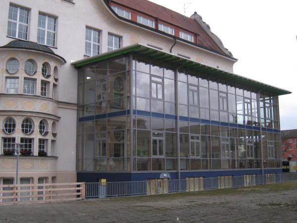 Gebäude der Grundschule Petershausen