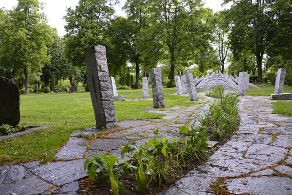 Stelengarten auf dem Konstanzer Hauptfriedhof